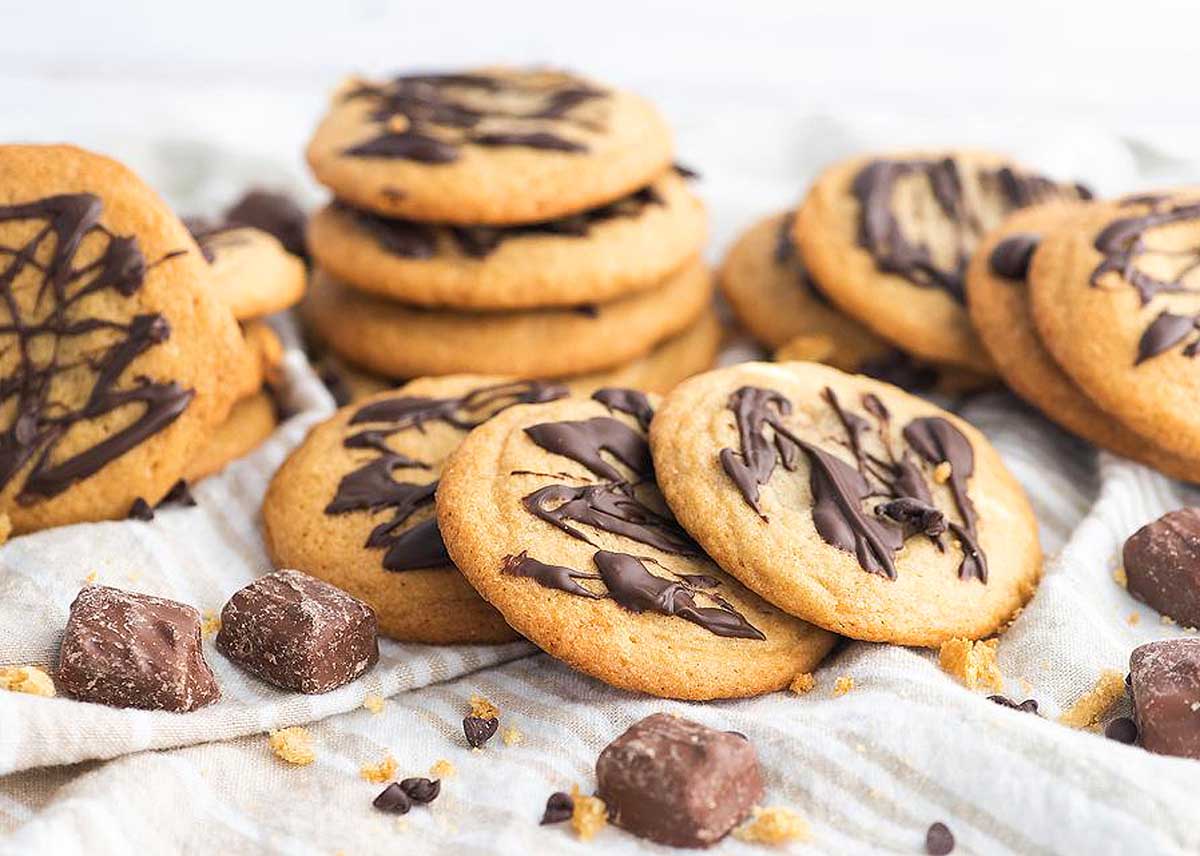 Tasty mars bar chocolate chip cookies.
