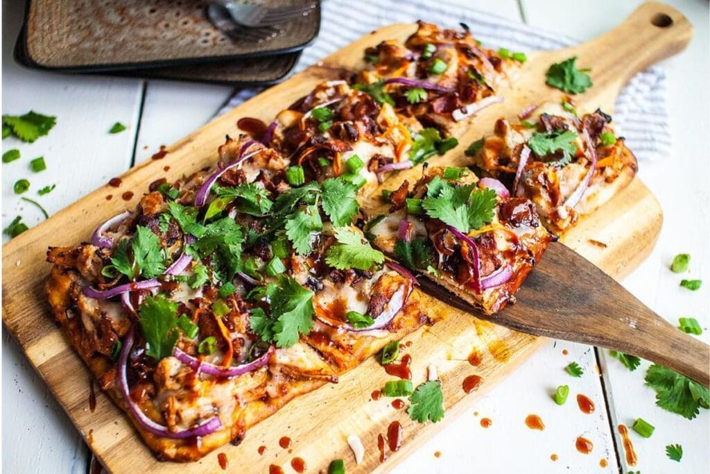 20 Minute Savoury Bacon, Onion And Bbq Chicken Flatbread Pizzas.