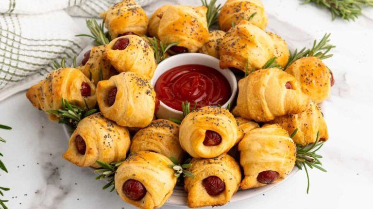 Mini Pigs In A Blanket.