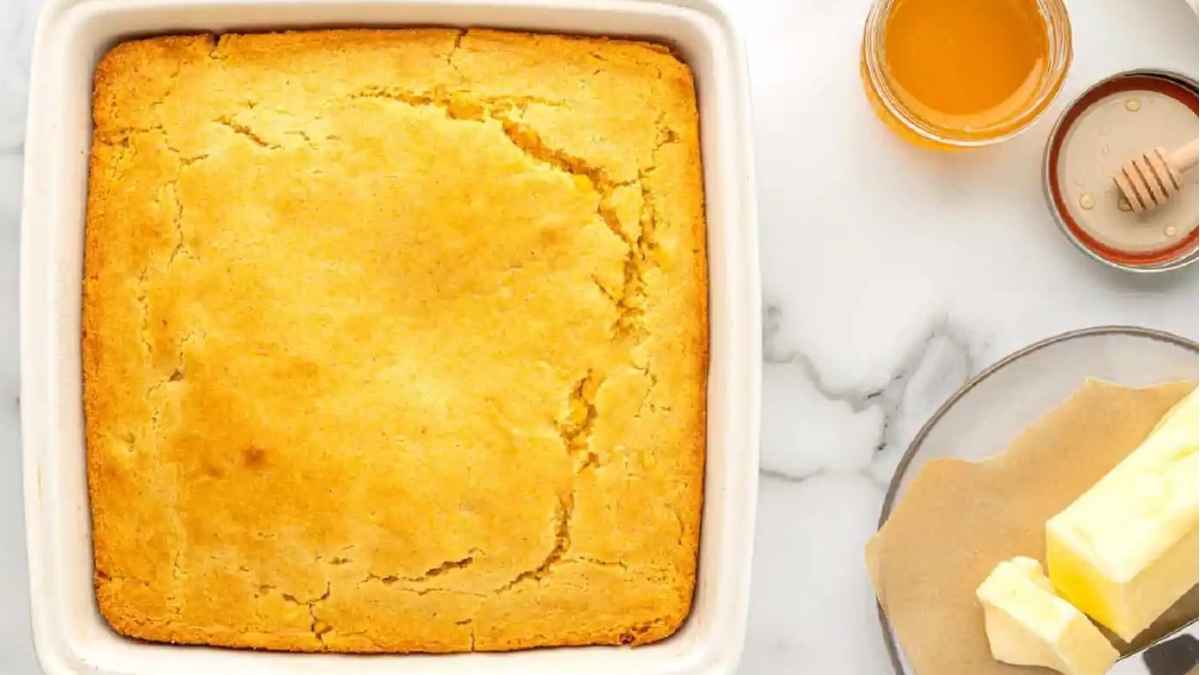 Buttermilk Cornbread. 