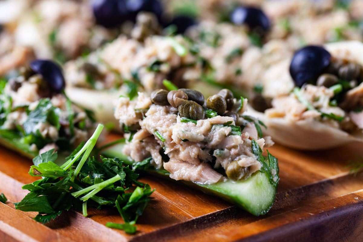 Fennel-Cucumber Bites With Creamy Tuna.