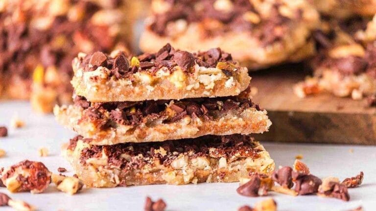 Sweet And Delicious Graham Cracker Toffee Bars.