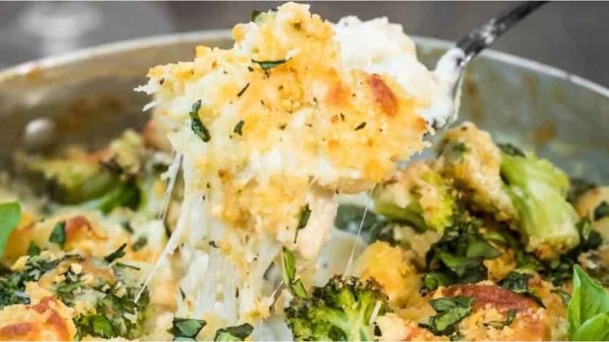Chicken Alfredo Gnocchi Bake Recipe (Video).