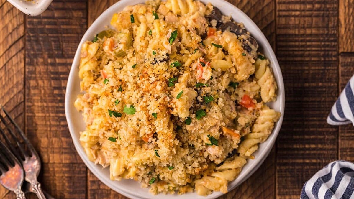 Easy Cheesy Tuna Casserole.