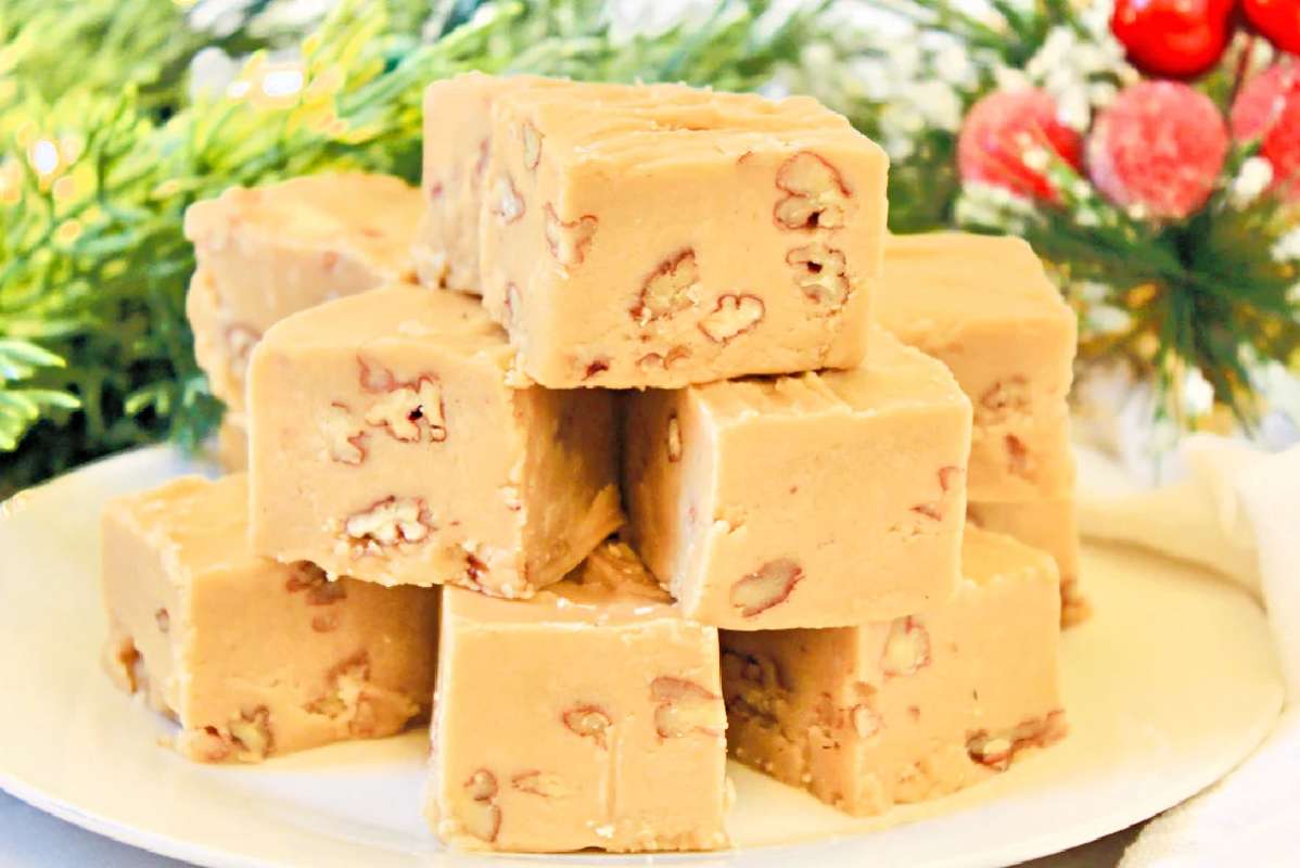 Praline Fudge.