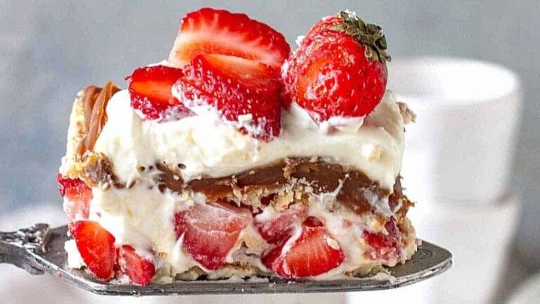 Strawberry Icebox Cake