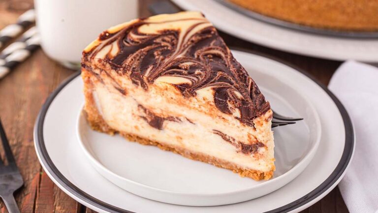 You’ll Want to Keep All 21 of These Incredible Chocolate Desserts for Yourself
