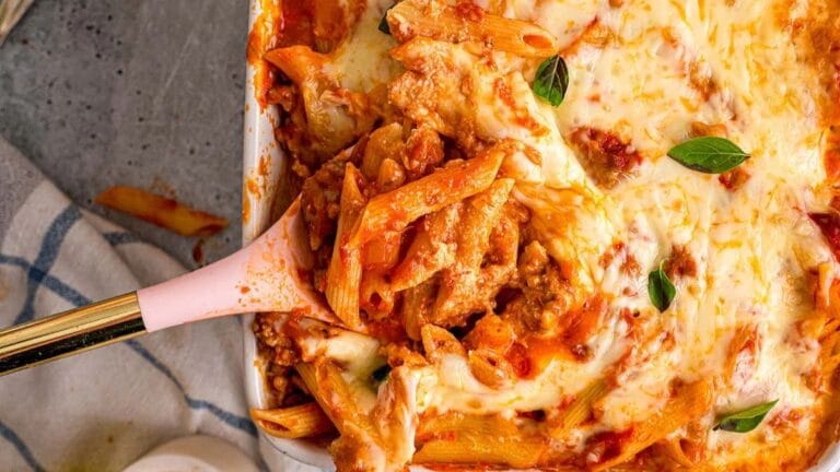If you love easy meals, these 17 casseroles just make sense